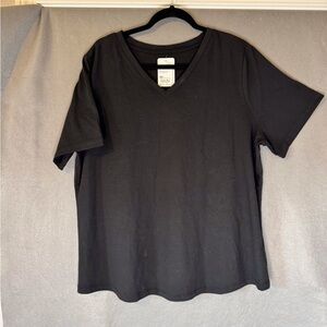 Classic Black V-Neck Short Sleeve Tee. NWT.